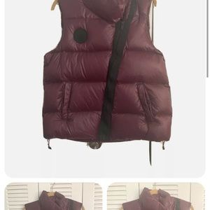 UGG Australia Women's Amora Down Puffer Vest 1099070 Burgundy Size Medium